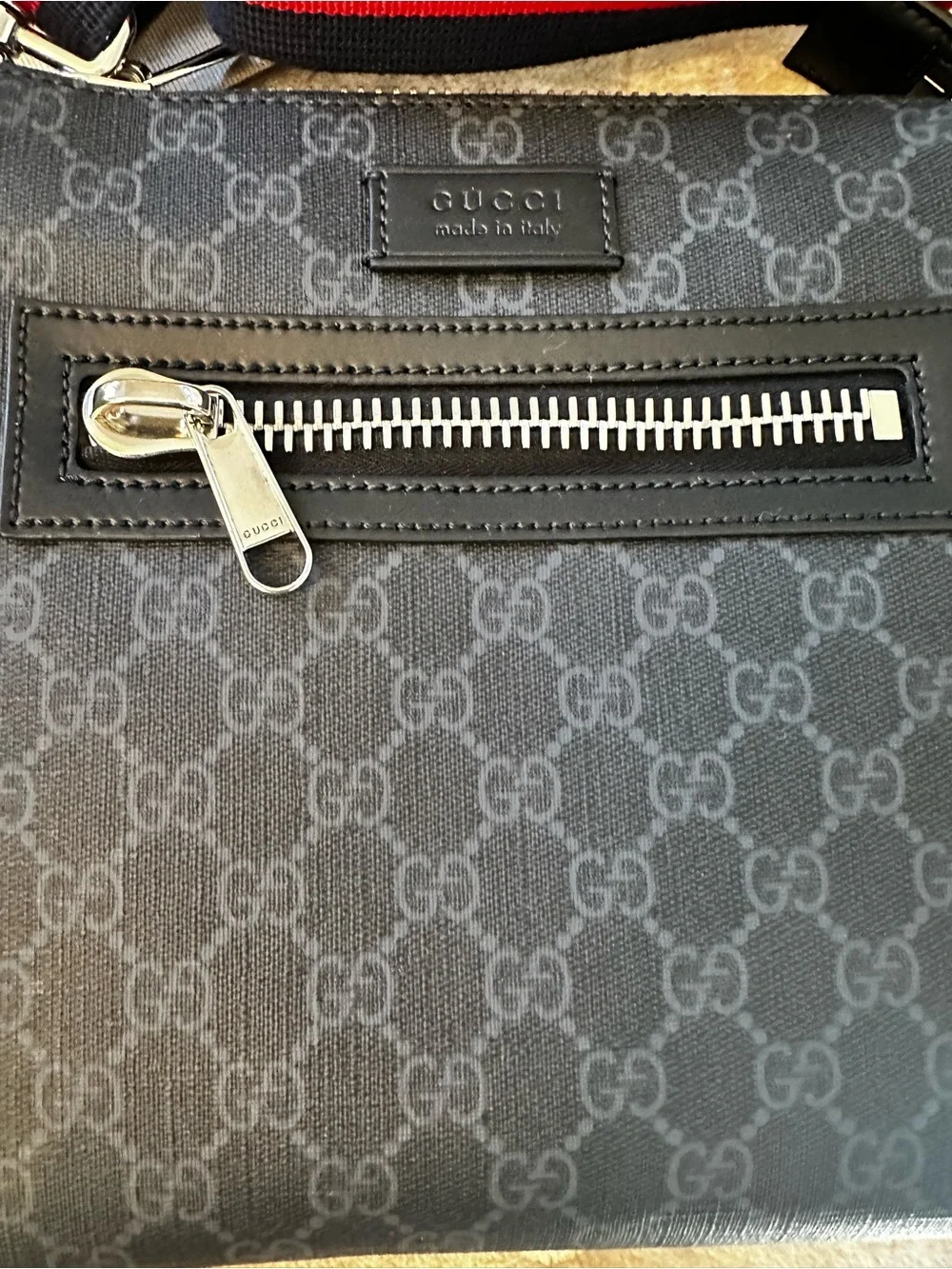 Gucci Men's GG Supreme Web Flat Messenger Crossbody Bag